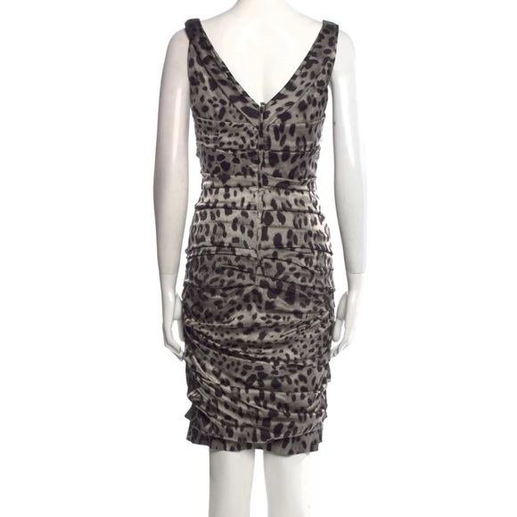 Dolce and Gabbana Silk-Knee Length Dress - Picture 6 of 7